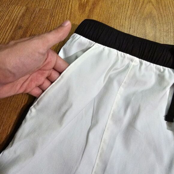 The North Face Class V Shorts White & Black Color Block Split Men's Small S New - Picture 5 of 10